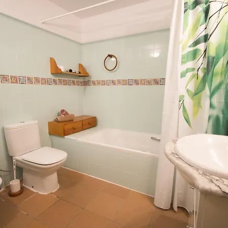 Lleopard Villa