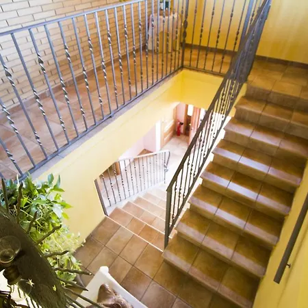 Lleopard Villa *