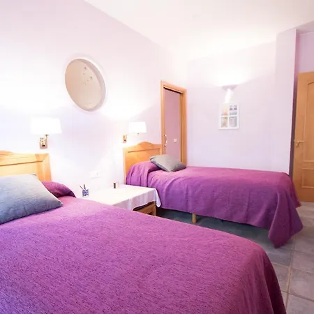 Lleopard Villa
